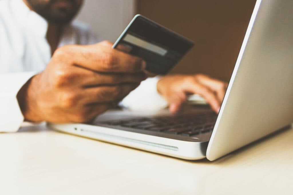 Marketplace w wersji MVP: jakie funkcje są niezbędne, żeby sprawdzić model biznesowy